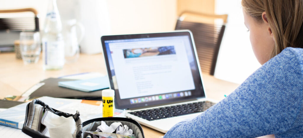 動画教材を見る